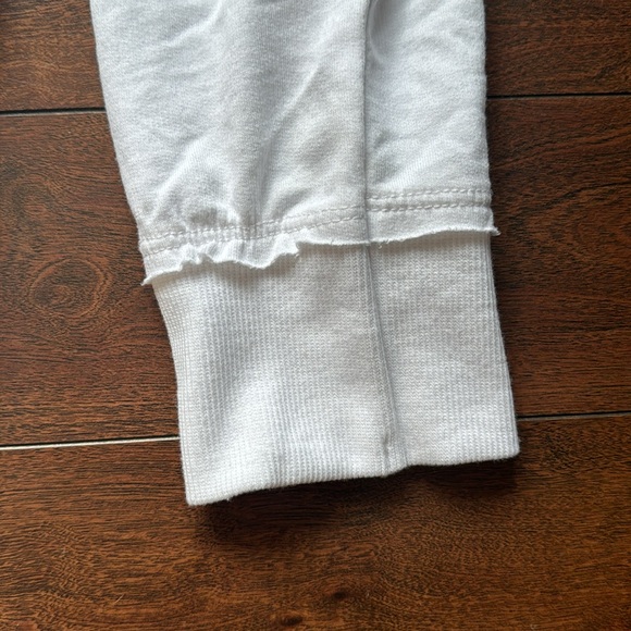 Z Supply V-Neck Weekender - Picture 5 of 7